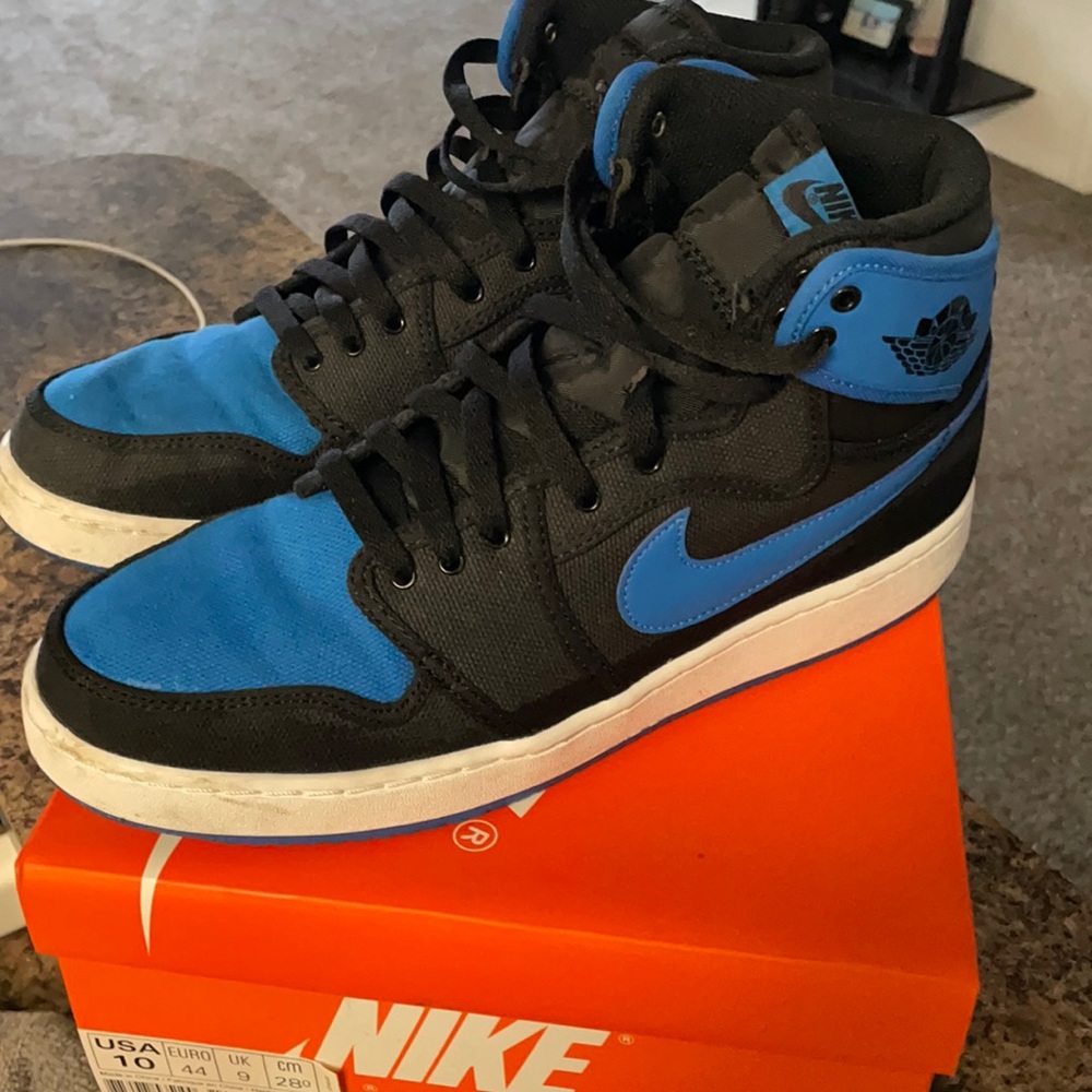 Jordan 1 Royal Blue Mid! Size 10